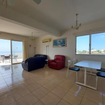 Sea Caves Apartman