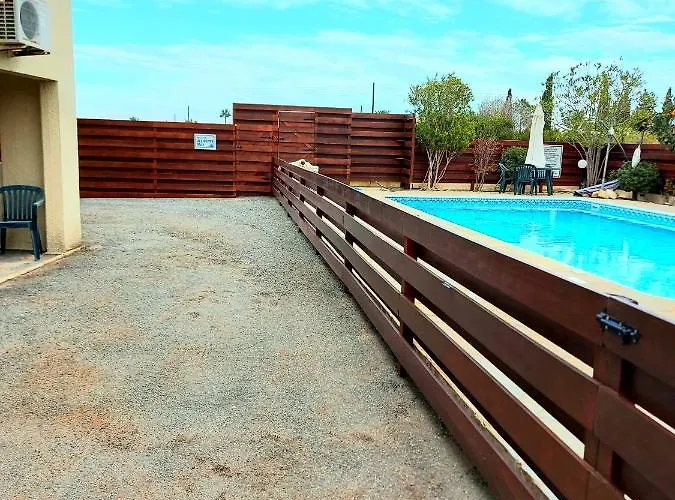 Sea Caves Apartamento Peyia