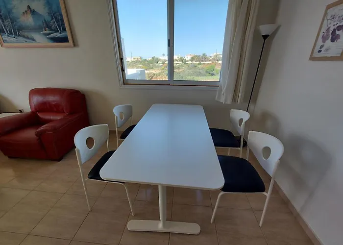 Apartamento Sea Caves Peyia